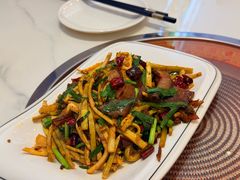 -钟记陕南菜·煎锅鱼(红专南路店)