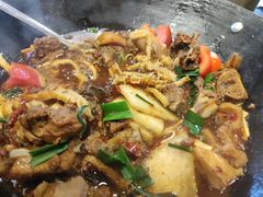 -富正毅三下锅·湘西韵味(天门山索道店)