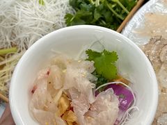 -官塘陈记鱼生·潮汕砂锅粥·牛肉火锅(潮枫路总店)