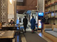 大堂-仁虎老火锅(黄泥磅店)