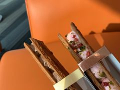 酥心小金条-及象咖啡(卓越世纪中心2楼大堂店)