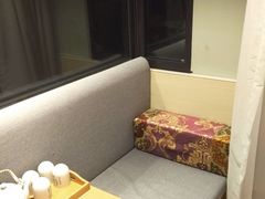 -铂逸梦秦酒店(横店梦幻谷店)