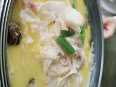 -蜜桃餐厅·伴山(湖滨商业街店)