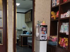 -宠爱国际动物医院· 猫科· 外科·中兽医(长白店)