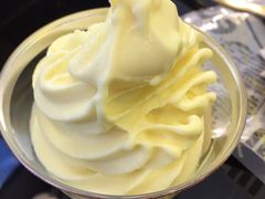 -猫王榴莲世家(三里屯SOHO商场店)