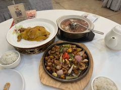 铁板啫生肠-东江渔村·古典园林·30年粤菜老字号(太和店)