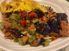 茄子小公鸡双拼-文三里屯面馆(三里屯店)