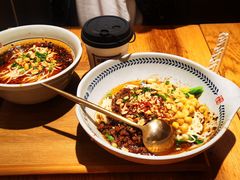 -呼啦面馆·头牌豌杂面(爱琴海店)