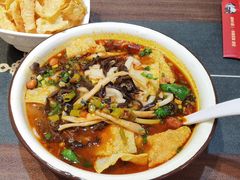 -丽丽三鲜螺蛳粉(田林路店)
