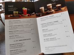 -星巴克臻选(上海合生汇1F店)