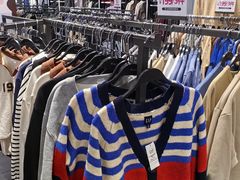 -唯品会(北京国瑞城店)