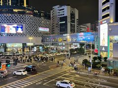 -聚春园自助餐厅(东街口店)