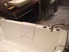 -上海龙之梦万丽酒店