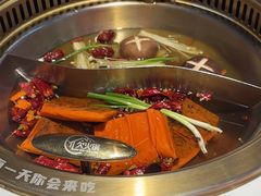 欠火锅锅-欠火锅·水牛毛肚·团建聚餐·生日宴(何山路店)
