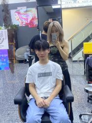 点击看大图 -藤野造型专业烫染接发