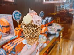 -VENCHI 闻绮(上海佛罗伦萨小镇店)