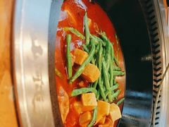 -山河屯铁锅炖·非遗东北菜(南山店)