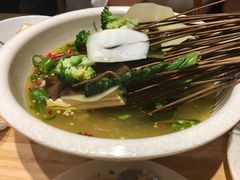 藤椒钵钵鸡-嘉州叶婆婆钵钵鸡(建设路店)