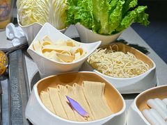 -海底捞火锅(关山保利店)