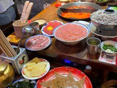 -萍姐火锅·公路夜市(武汉首店)