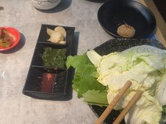 -洞庭洲·防空洞火锅·铜锅涮肉·烧烤(新百广场店)