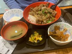 温泉蛋牛丼-食其家·牛丼咖喱(金桥太茂店)