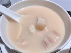 腌笃鲜-屋里厢上海菜馆