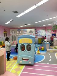 -孩子王童乐园(青岛万达店)