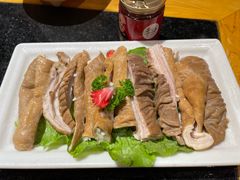 -一斗火锅·招财羊毛肚(泰吉滨江店)