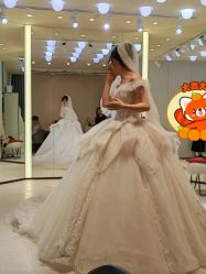 -MISS MIA 婚纱品牌馆