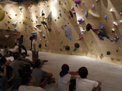 -Upper Climbing Gym 攀岩(华侨城店)