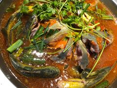 -野山舂·贵州现舂酸汤火锅(鸿通城店)