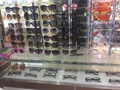 -华彬眼镜专业渐进配镜(潘家园店)