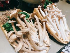 -享月汤皇·海鲜小火锅·聚会(曲江创意谷店)