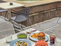 -潮一不贰·法式甜品·生日蛋糕·西式简餐(外滩店)