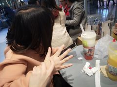 -奈雪的茶(亨特国际广场店)