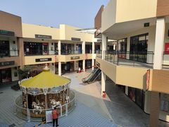-宁波杉井奥特莱斯广场