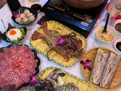 -鲜入围煮花胶鸡海鲜火锅