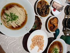 -松鹤面馆·古法焖肉面(观前店)