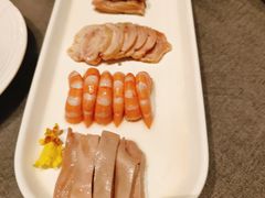 -HOMES上海本帮菜(襄阳公园店)