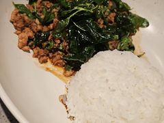 -Kub Kao Kub Pla (Terminal21)
