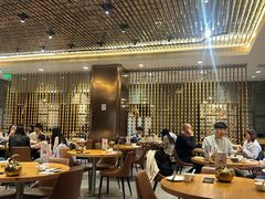 -乐忻皇朝(上海中心大厦店)