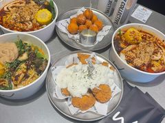 -W COLLECTIVE  DESSERT SHOP