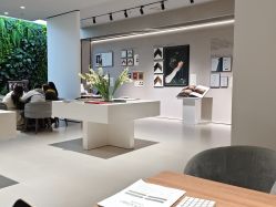 -乐派诗婚纱摄影