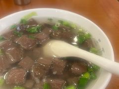 -三两春肚肺汤(崂山路店)