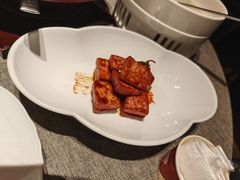 -虹潮荟·餐桌上的美食地理(太阳宫店)