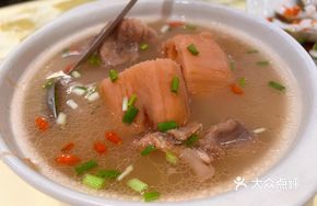 Authentic Honghu Lotus Root Soup