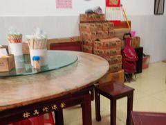 -味为先光明乳鸽(光明总店)