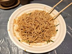 -肥肥虾庄·金牌油焖大虾(东湖欢乐谷店)