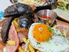 -HELLO 27 意面·沙拉·帕尼尼